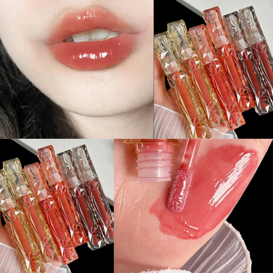 Brillance_Tenue_1 aGloss repulpant transparent effet miroir sur une femme active en ville.