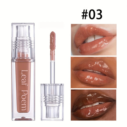 Huile à lèvres Crystal teintée avec applicateur mousse sur fond urbain chic